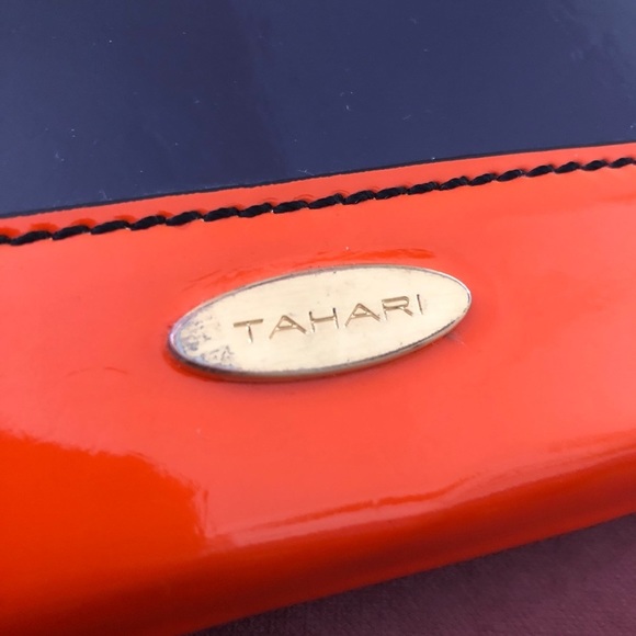 Tahari orange and blue small zippered wallet travel passport - Picture 16 of 16